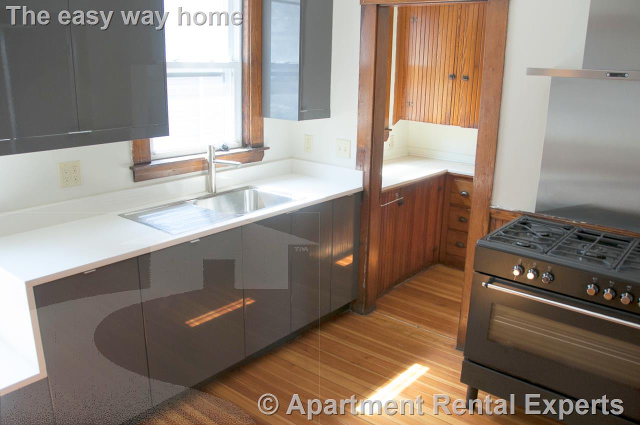 1005 Broadway, Davis Square