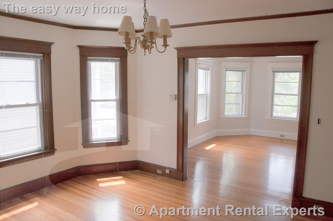 1005 Broadway, Davis Square