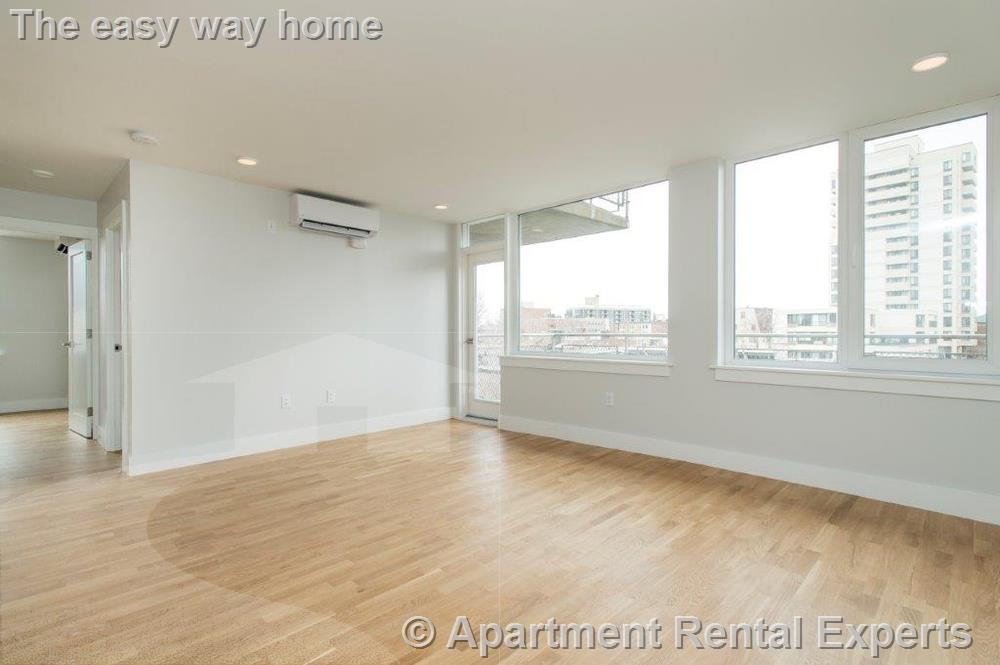 334 Harvard St, Harvard Square