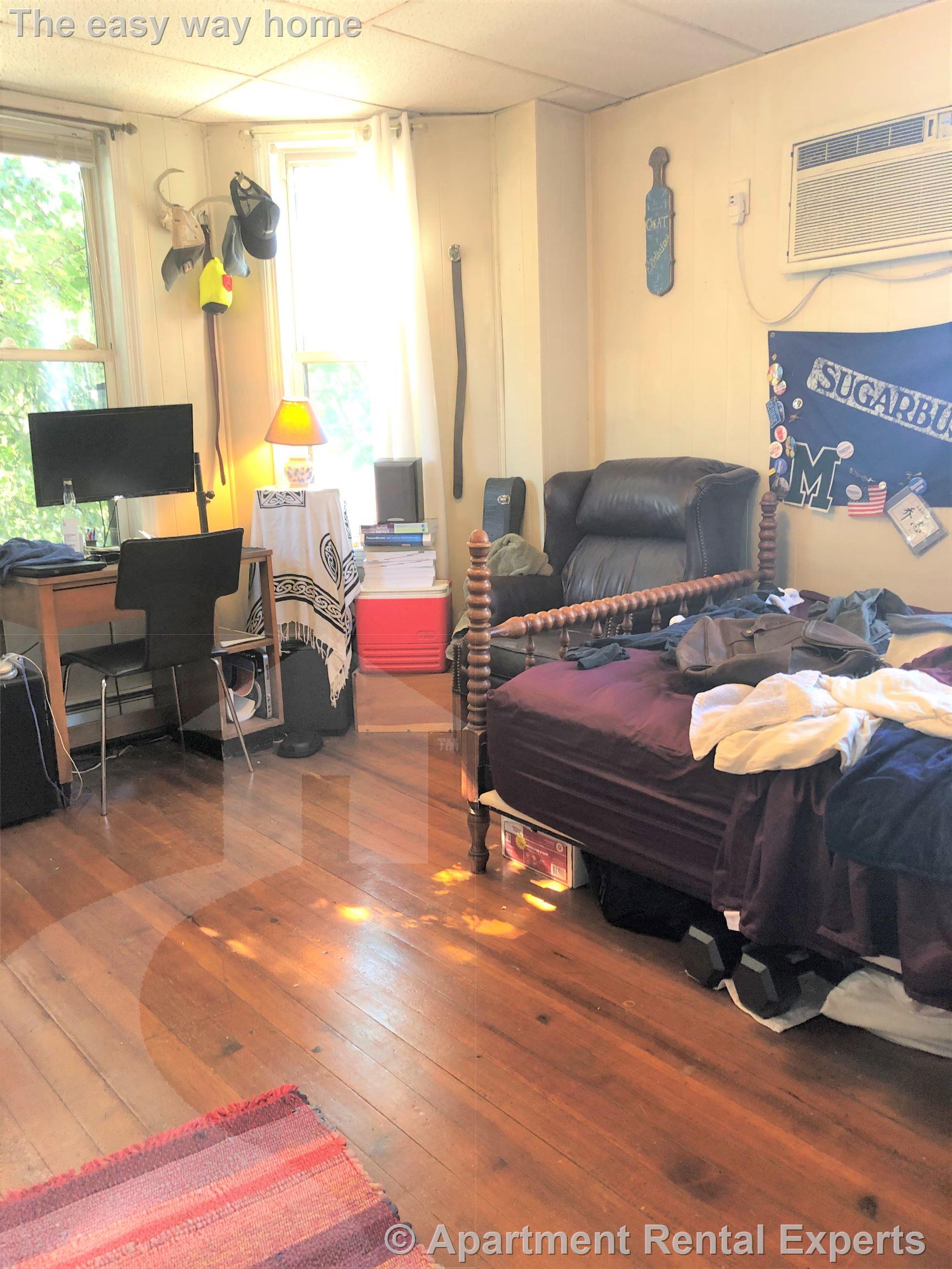 57 Old Rutherford Ave, Charlestown