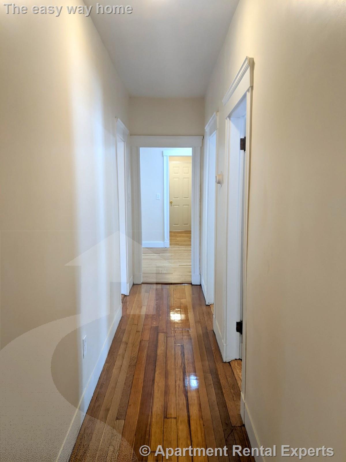 64 Linden Ave, Porter Square