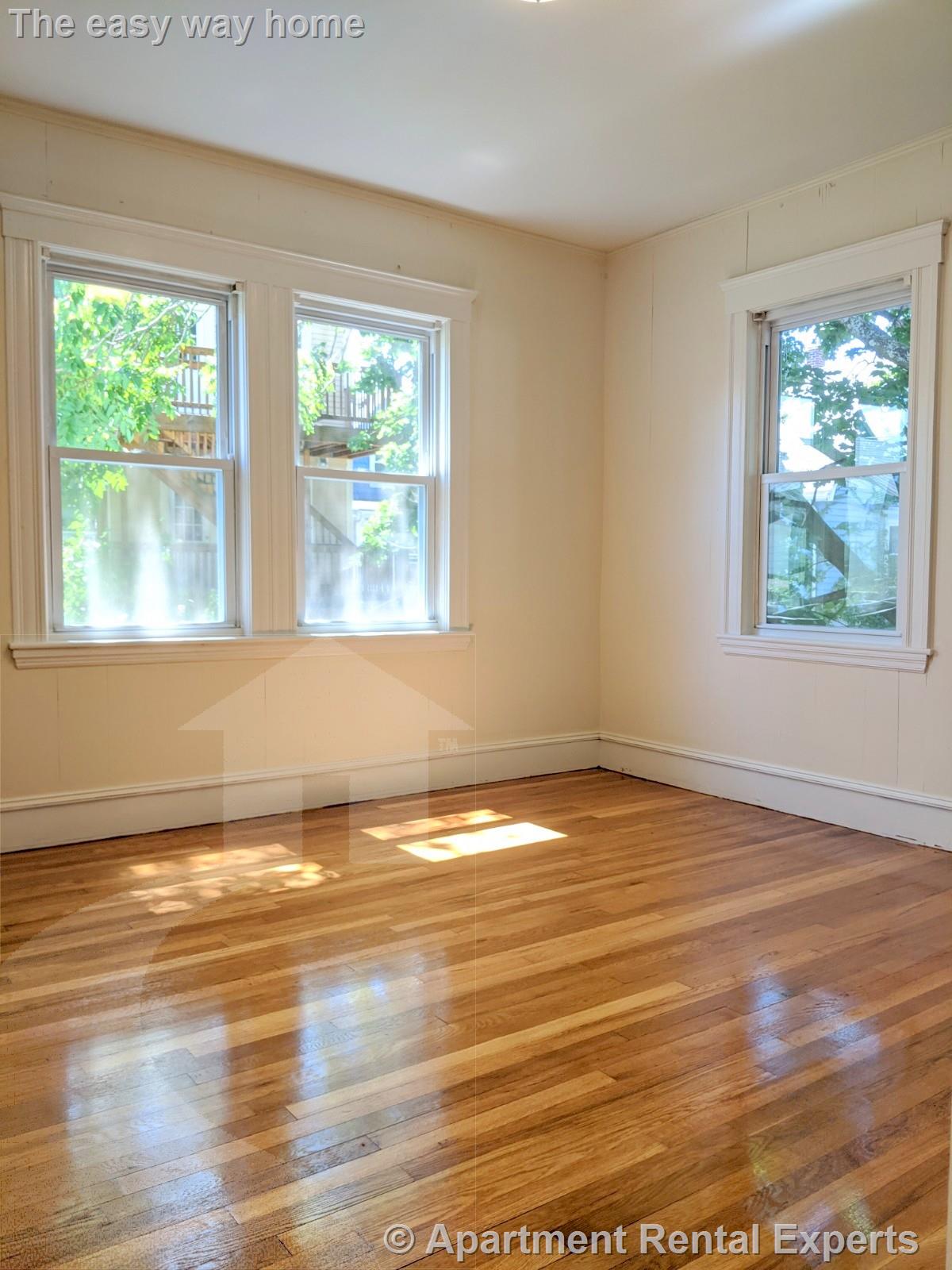 64 Linden Ave, Porter Square