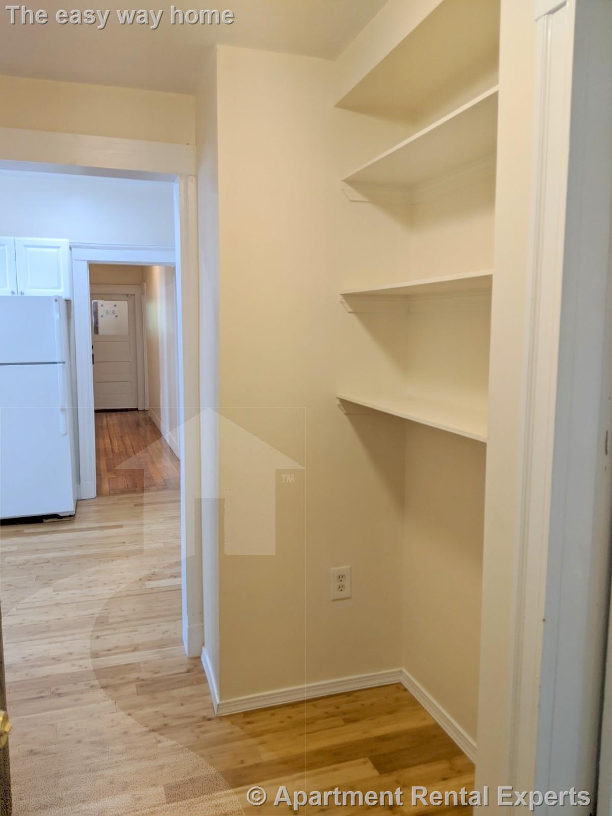 64 Linden Ave, Porter Square