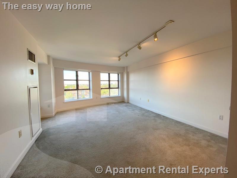 931 Massachusetts Ave, Cambridge