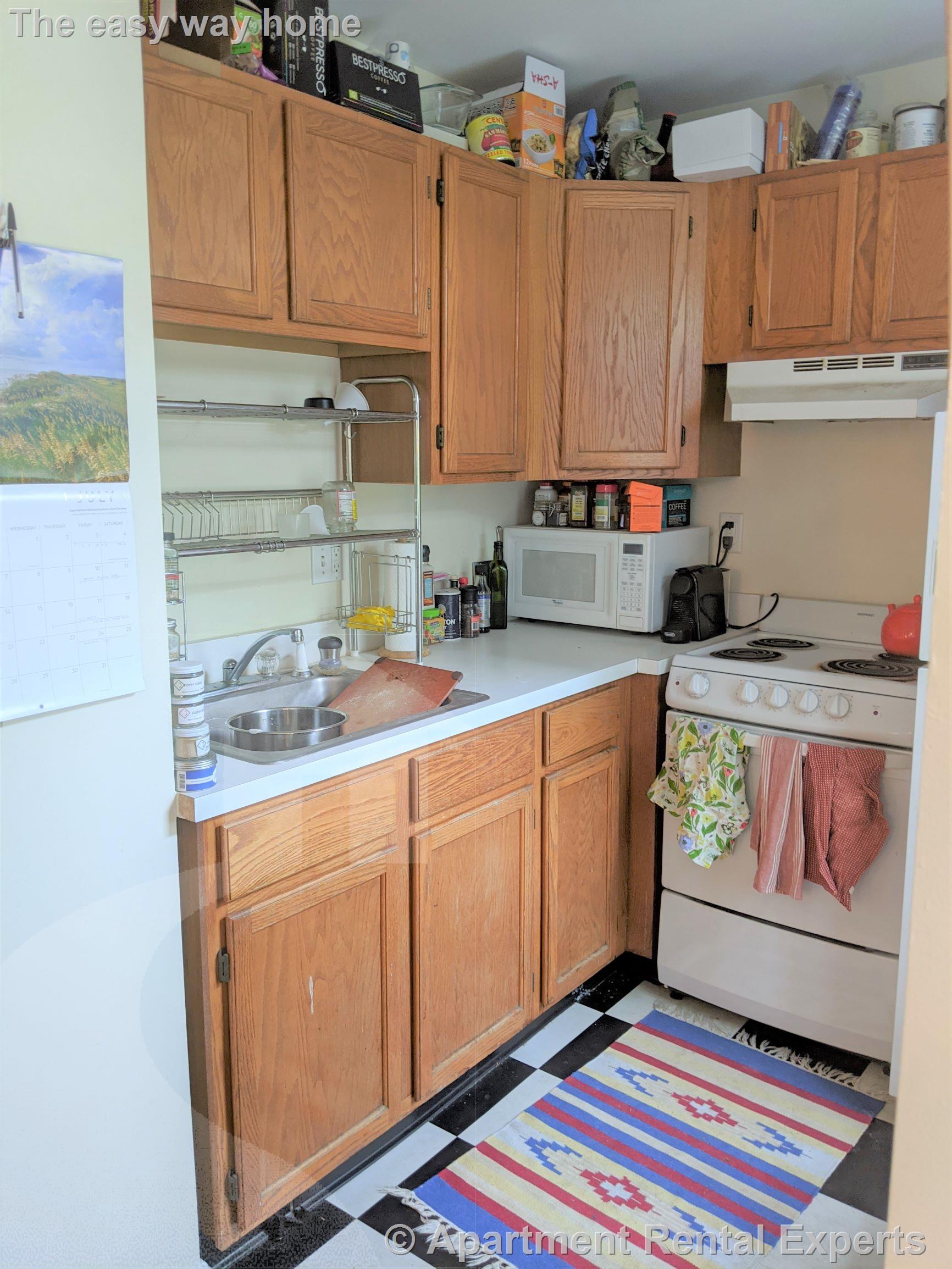 35 Davis Sq, Davis Square