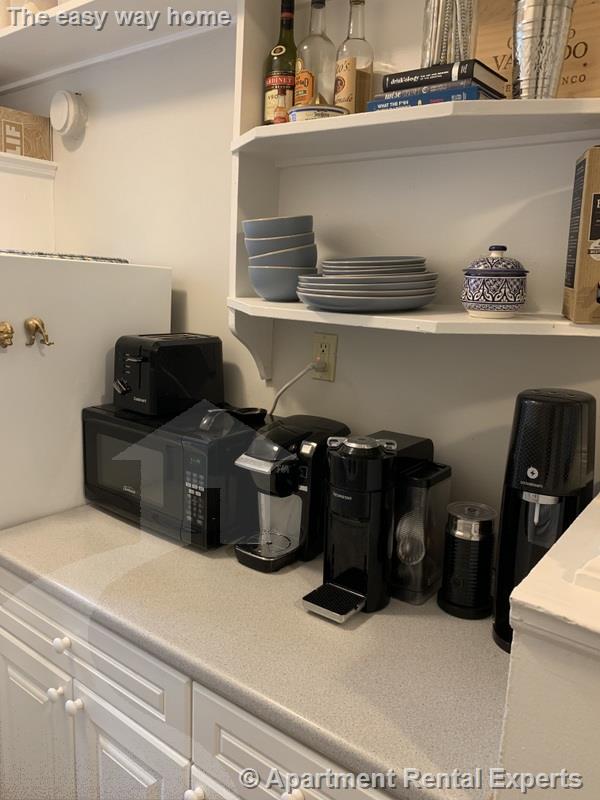 11 Gray St, Porter Square