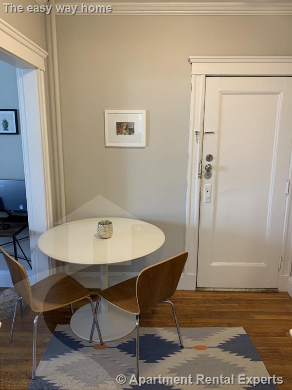 11 Gray St, Porter Square