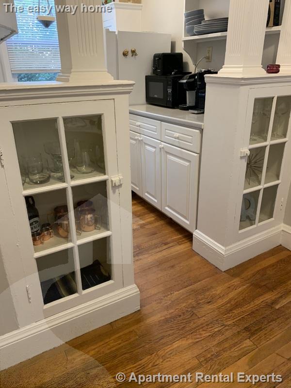 11 Gray St, Porter Square