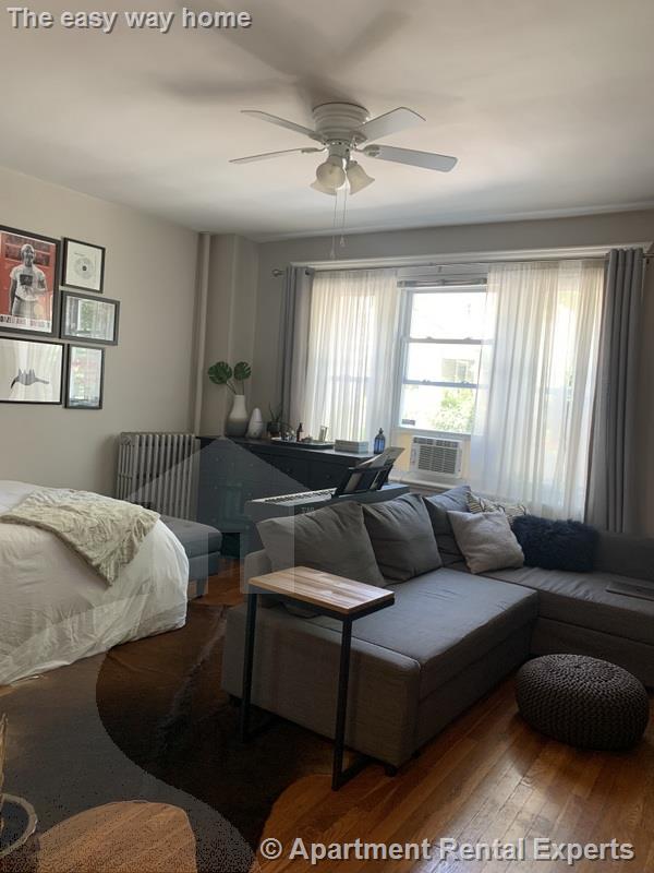 11 Gray St, Porter Square