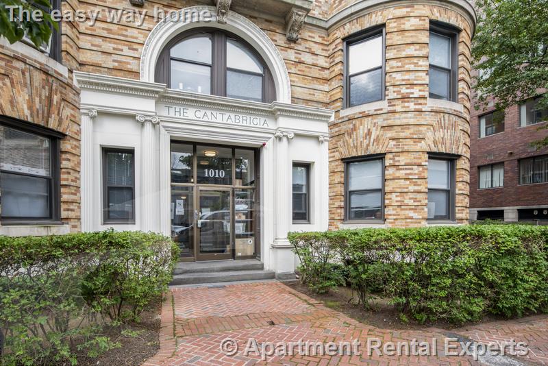 1010 Massachusetts Ave, Harvard Square