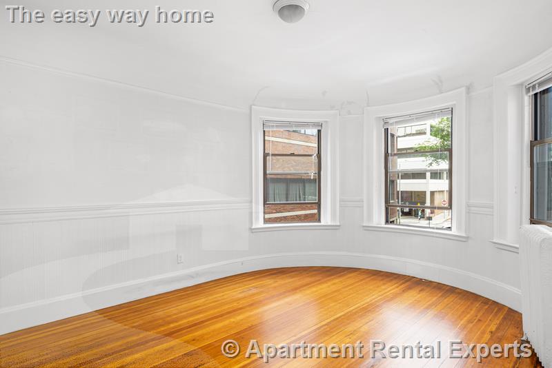 1010 Massachusetts Ave, Harvard Square