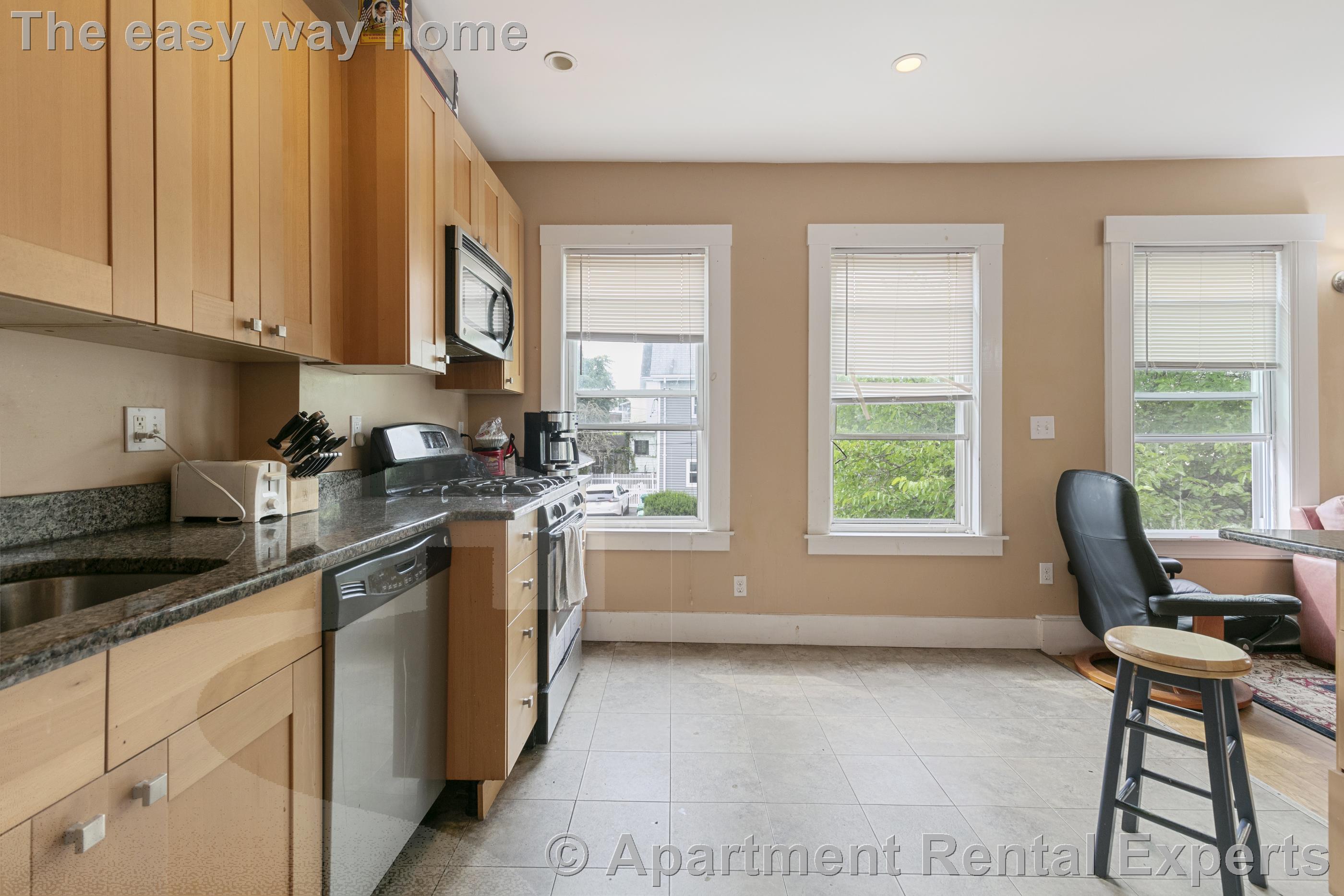 34 William St, Ball Square