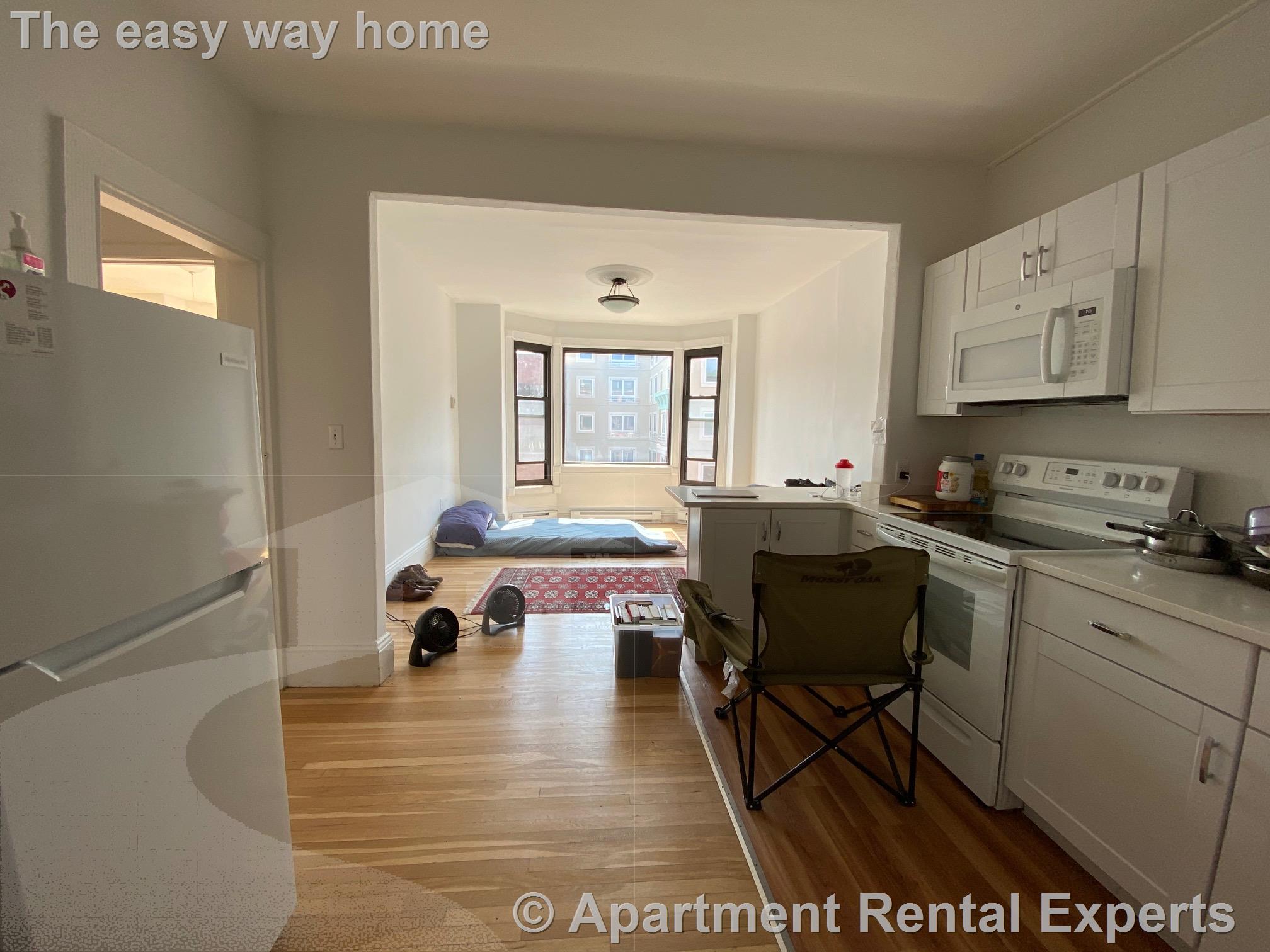 991 Massachusetts Ave, Harvard Square