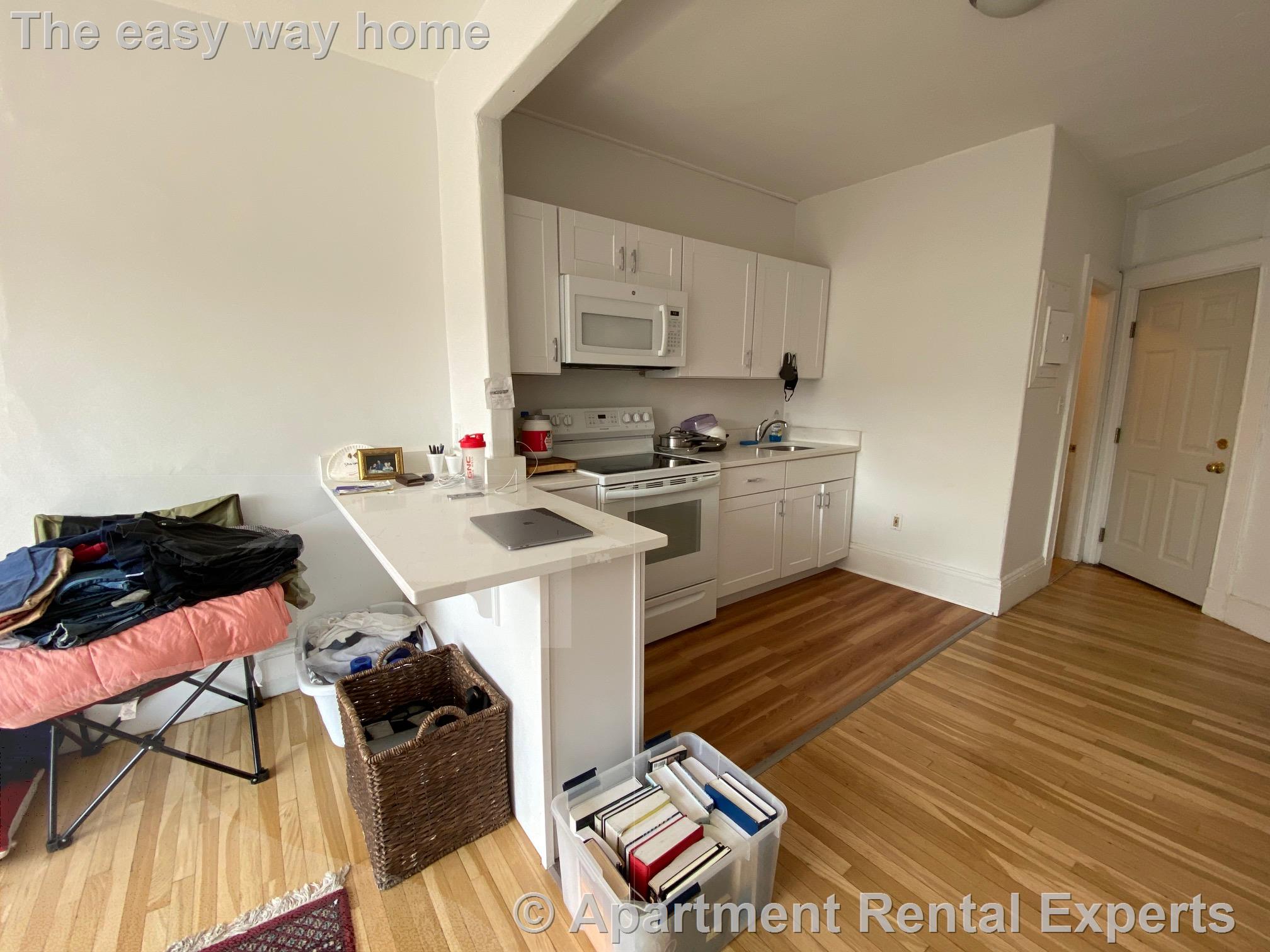 991 Massachusetts Ave, Harvard Square