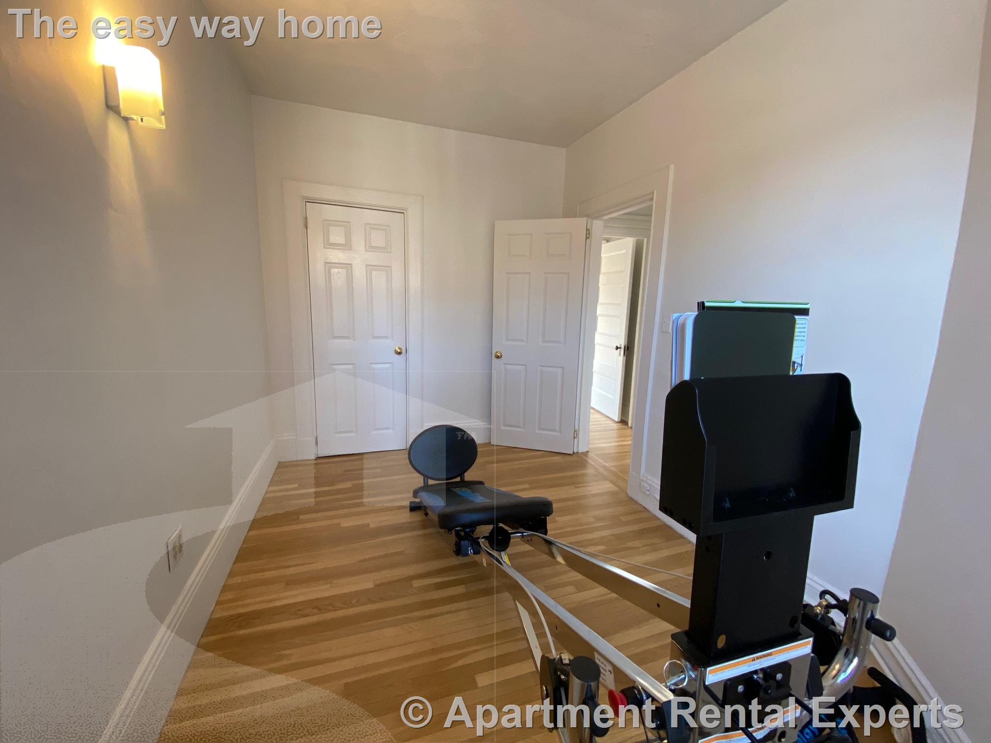 991 Massachusetts Ave, Harvard Square