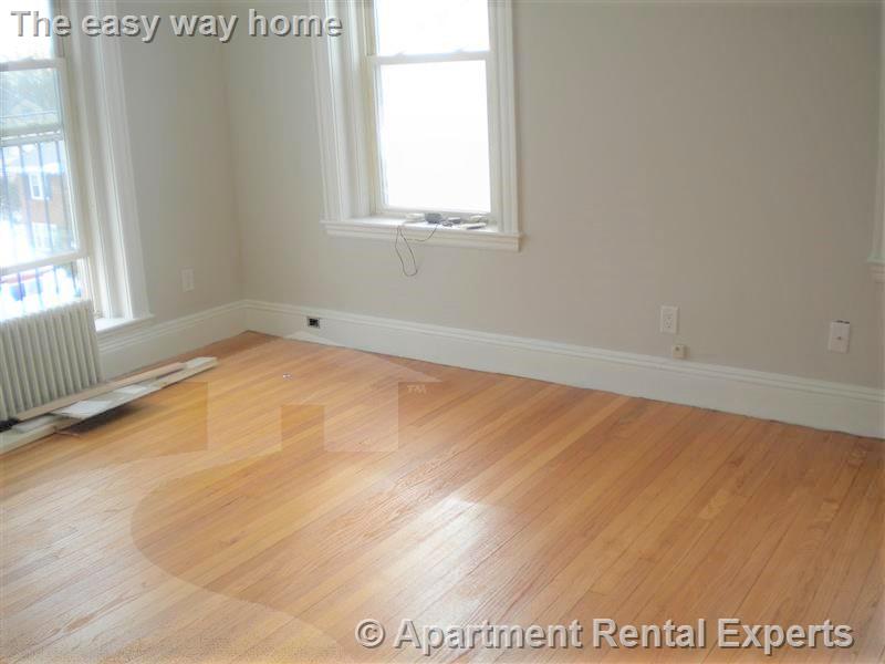 170 Maple St, Malden Center