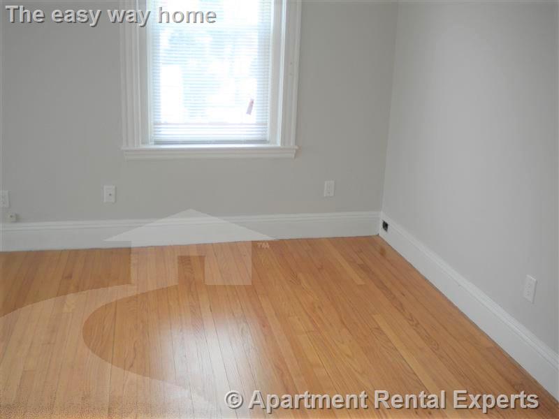 170 Maple St, Malden Center