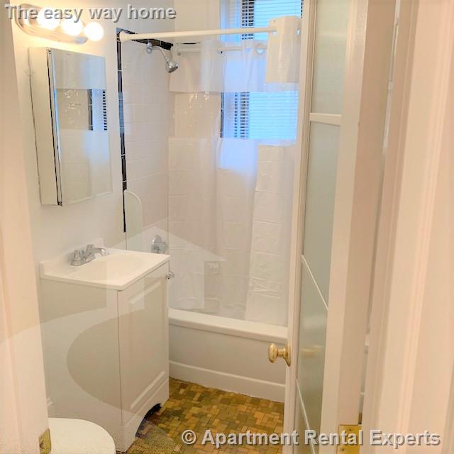 888 Massachusetts Ave, Central Square