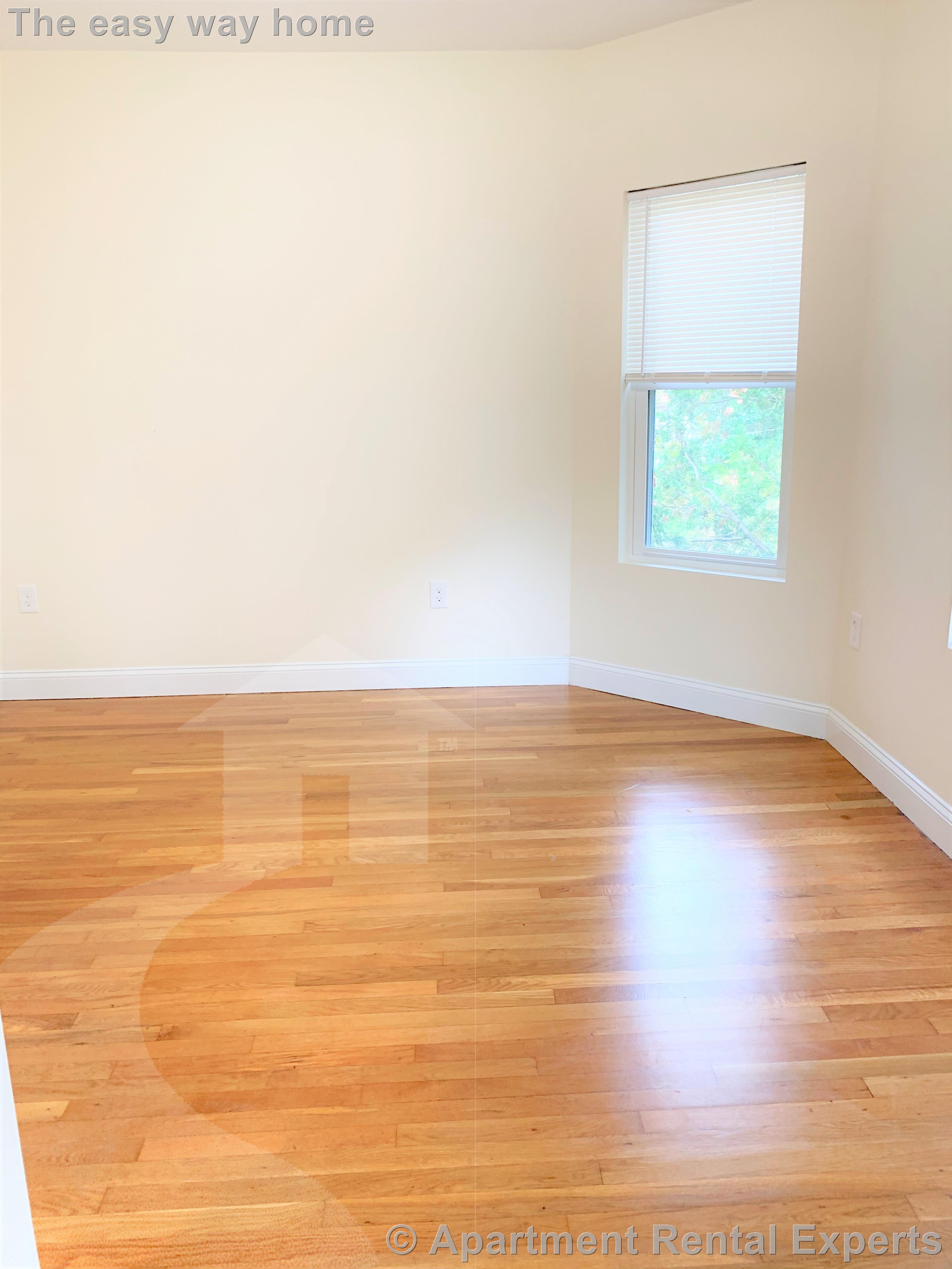 28R Cherry St, Porter Square