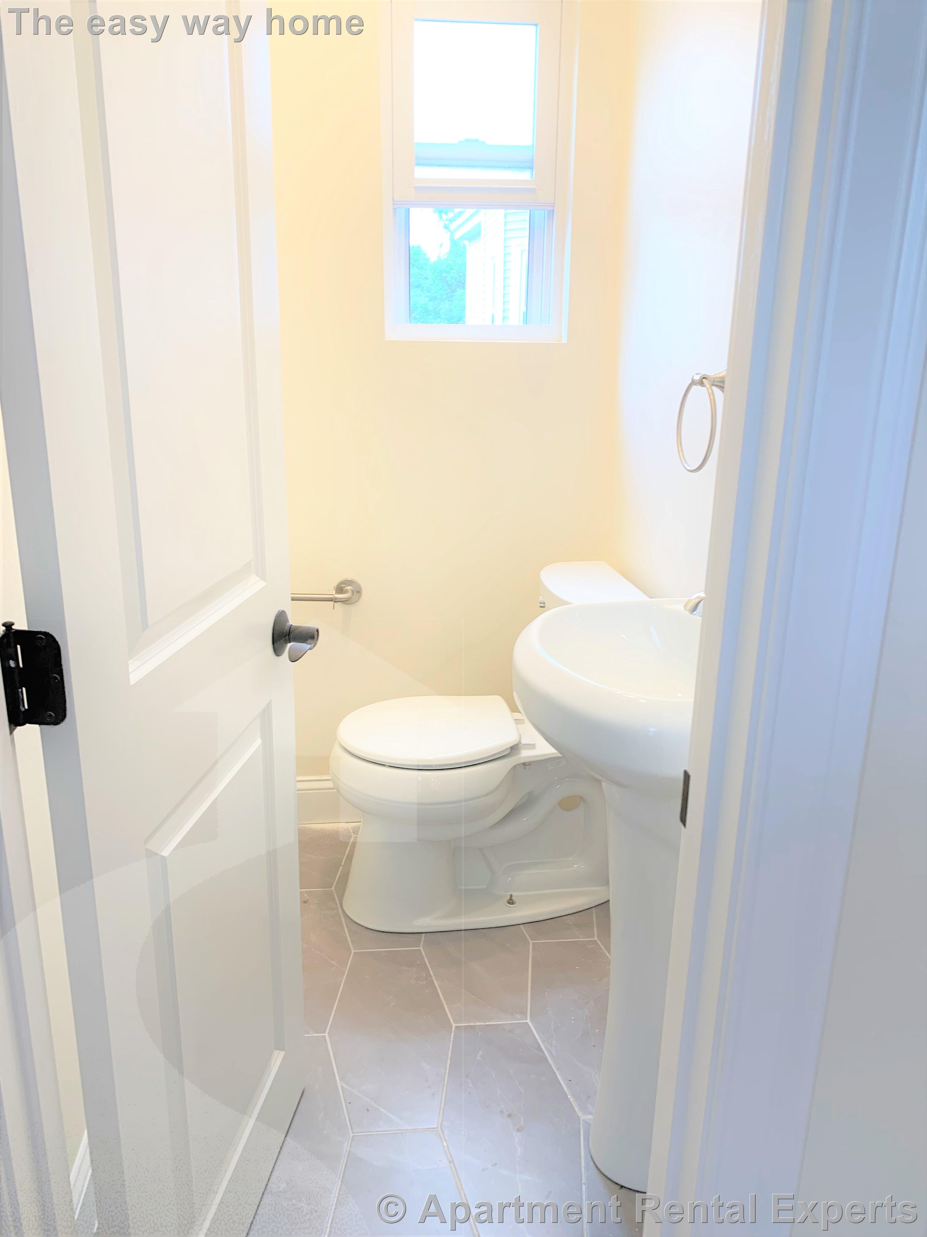 28R Cherry St, Porter Square