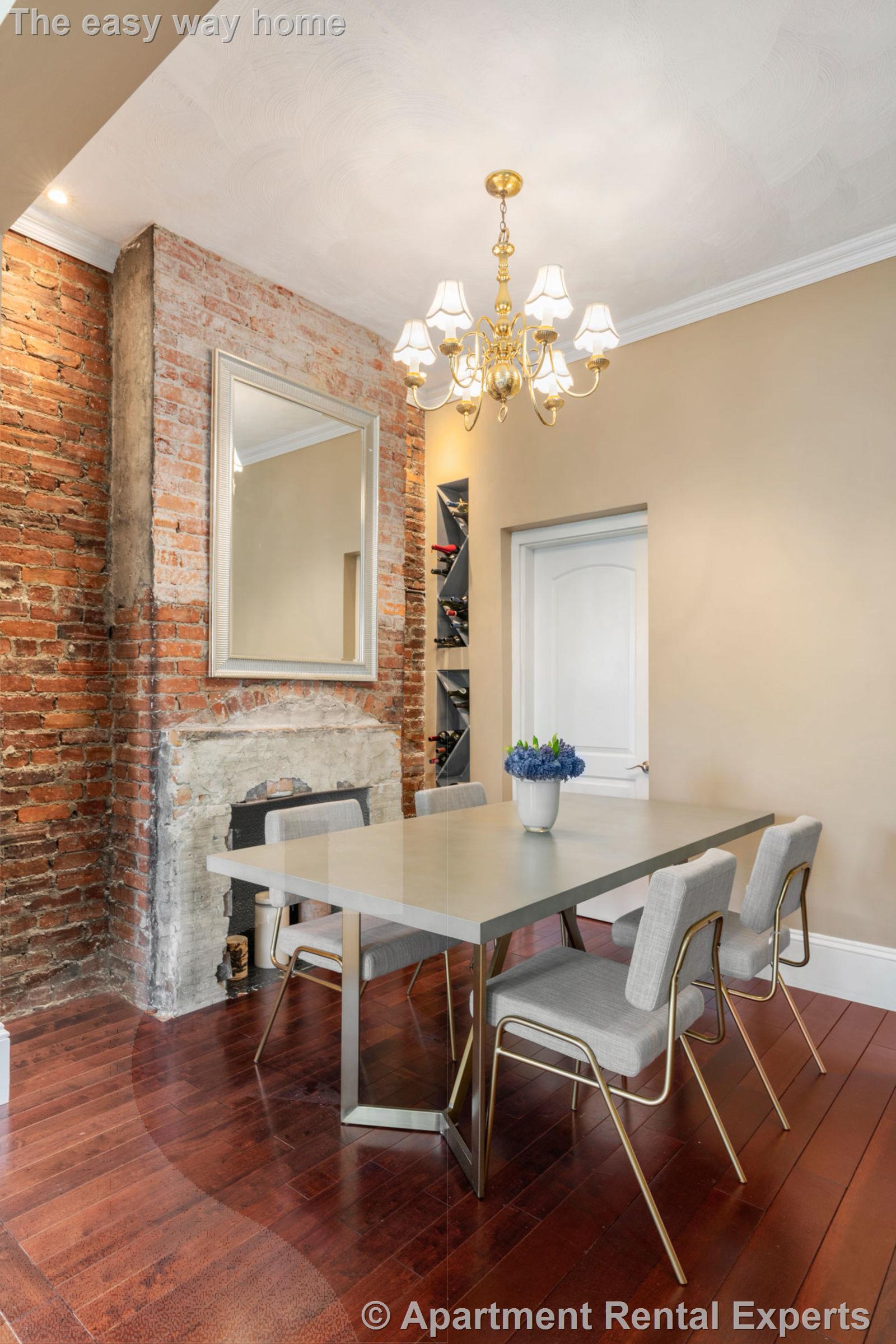 382 Commonwealth Ave, Back Bay