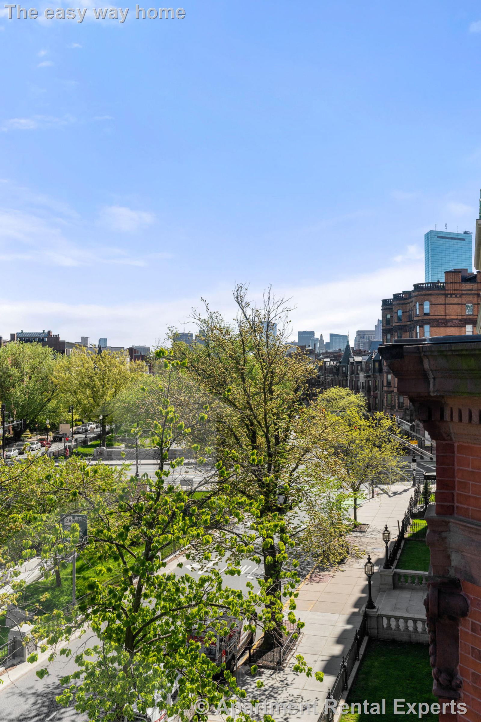 382 Commonwealth Ave, Back Bay