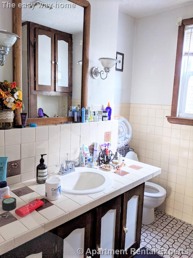 46 Newbury St, Davis Square