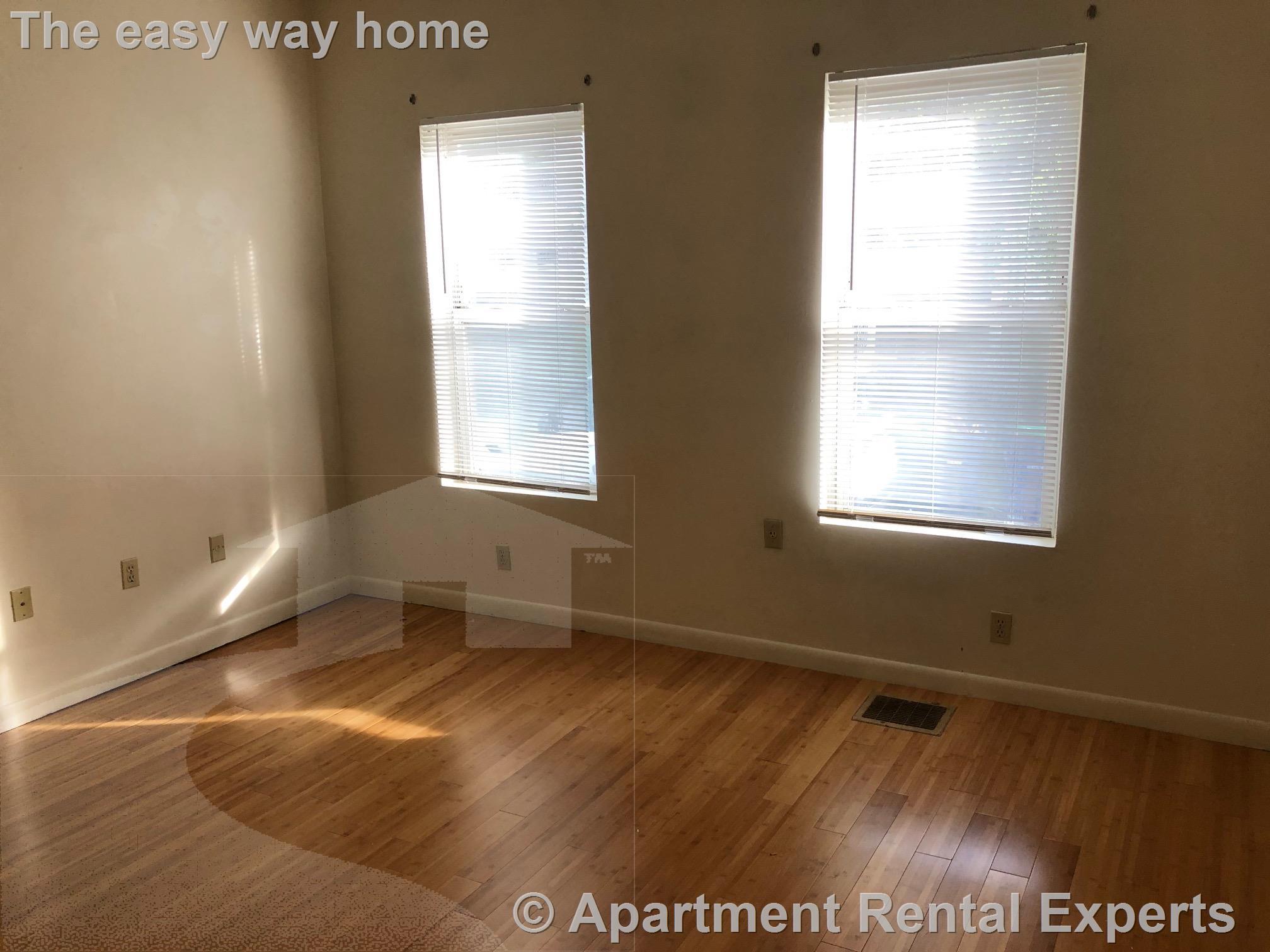 6 Evergreen Sq, Porter Square