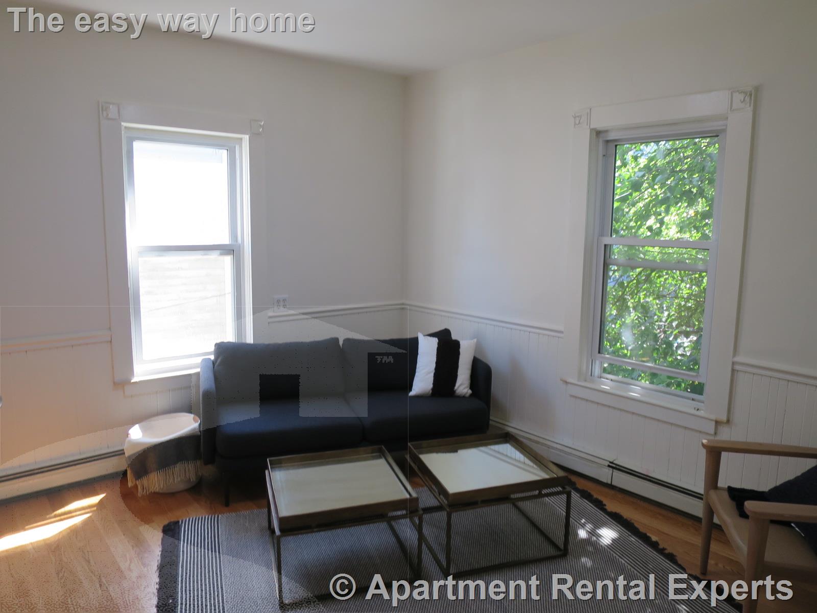 17 Charnwood Rd, Davis Square