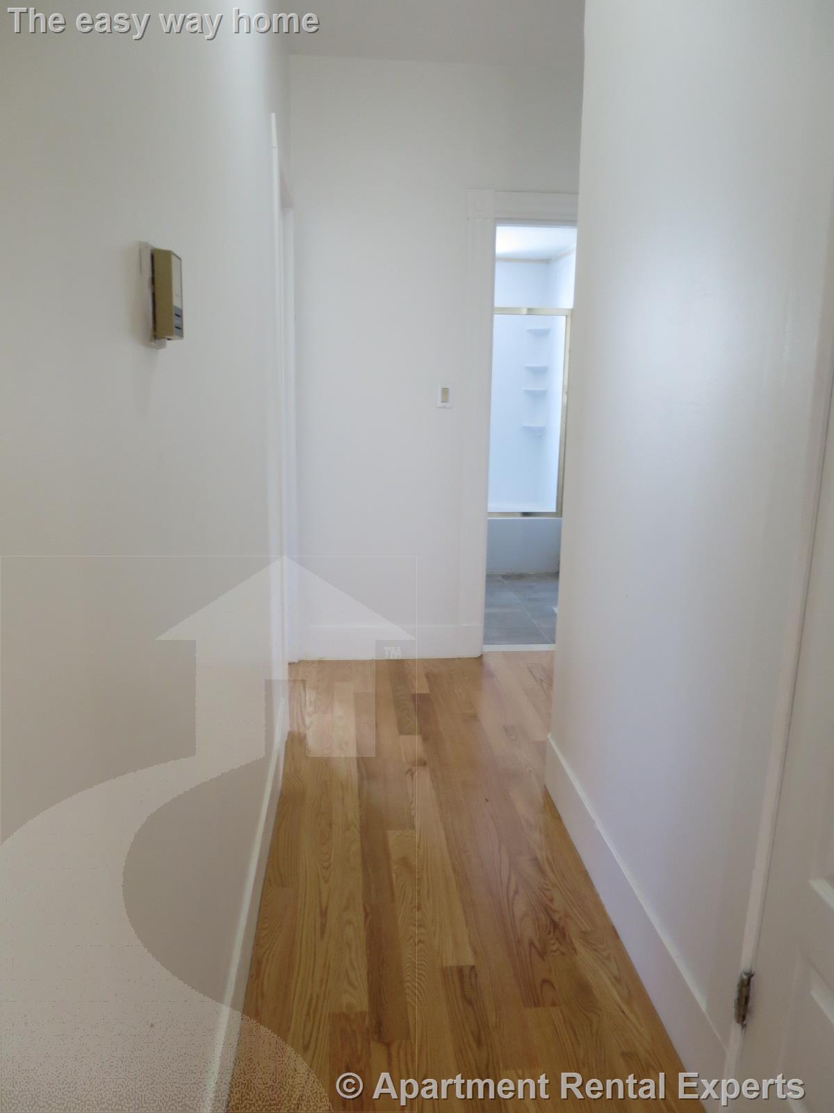 17 Charnwood Rd, Davis Square