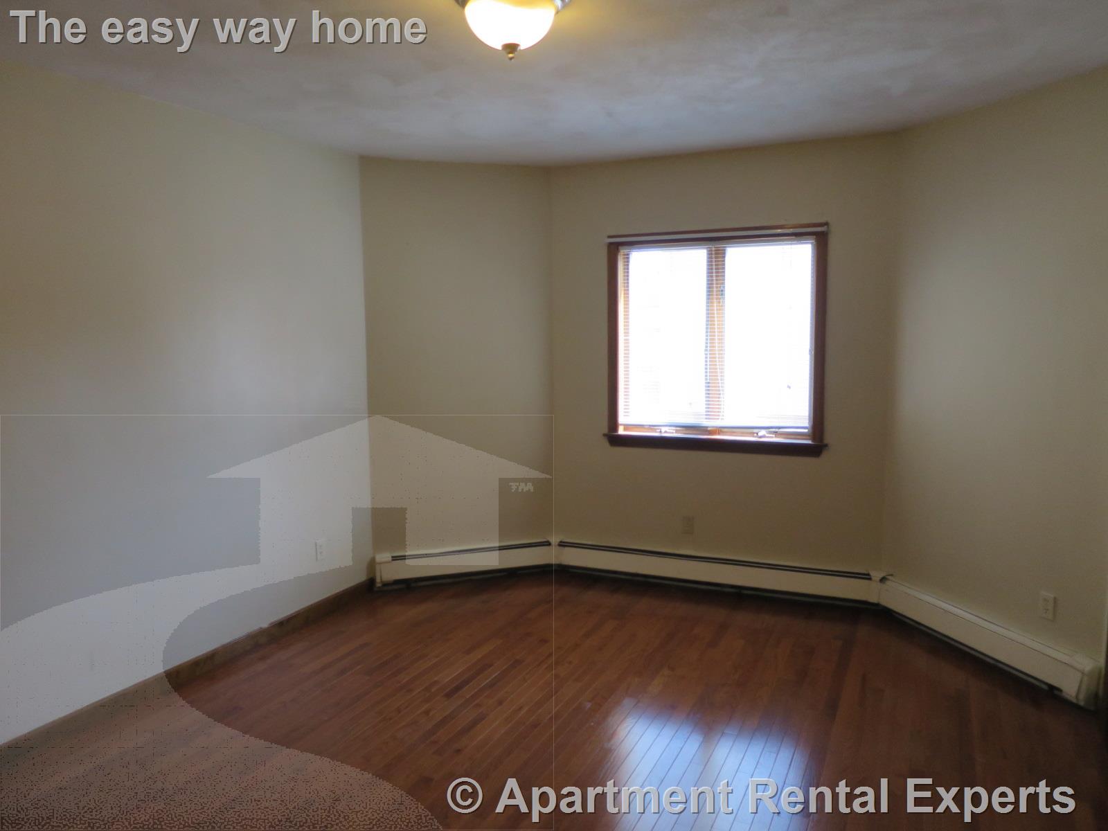 1 Winchester Pl, Tufts