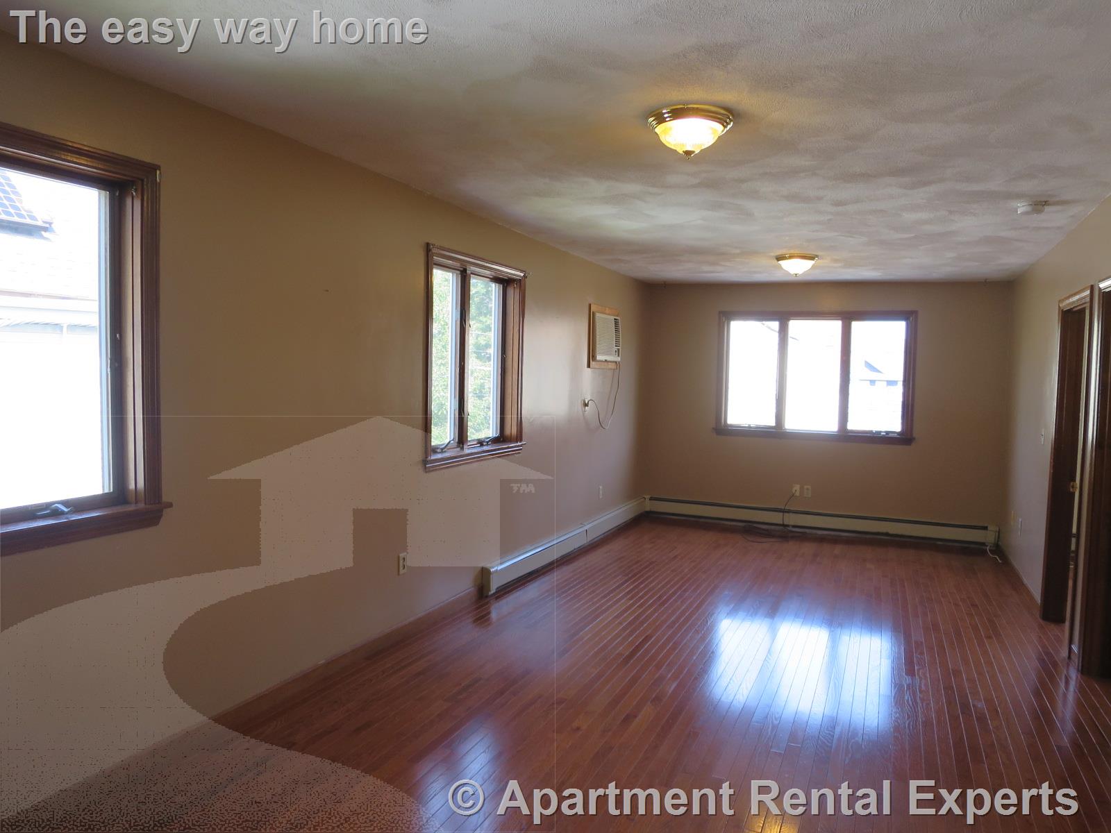 1 Winchester Pl, Tufts