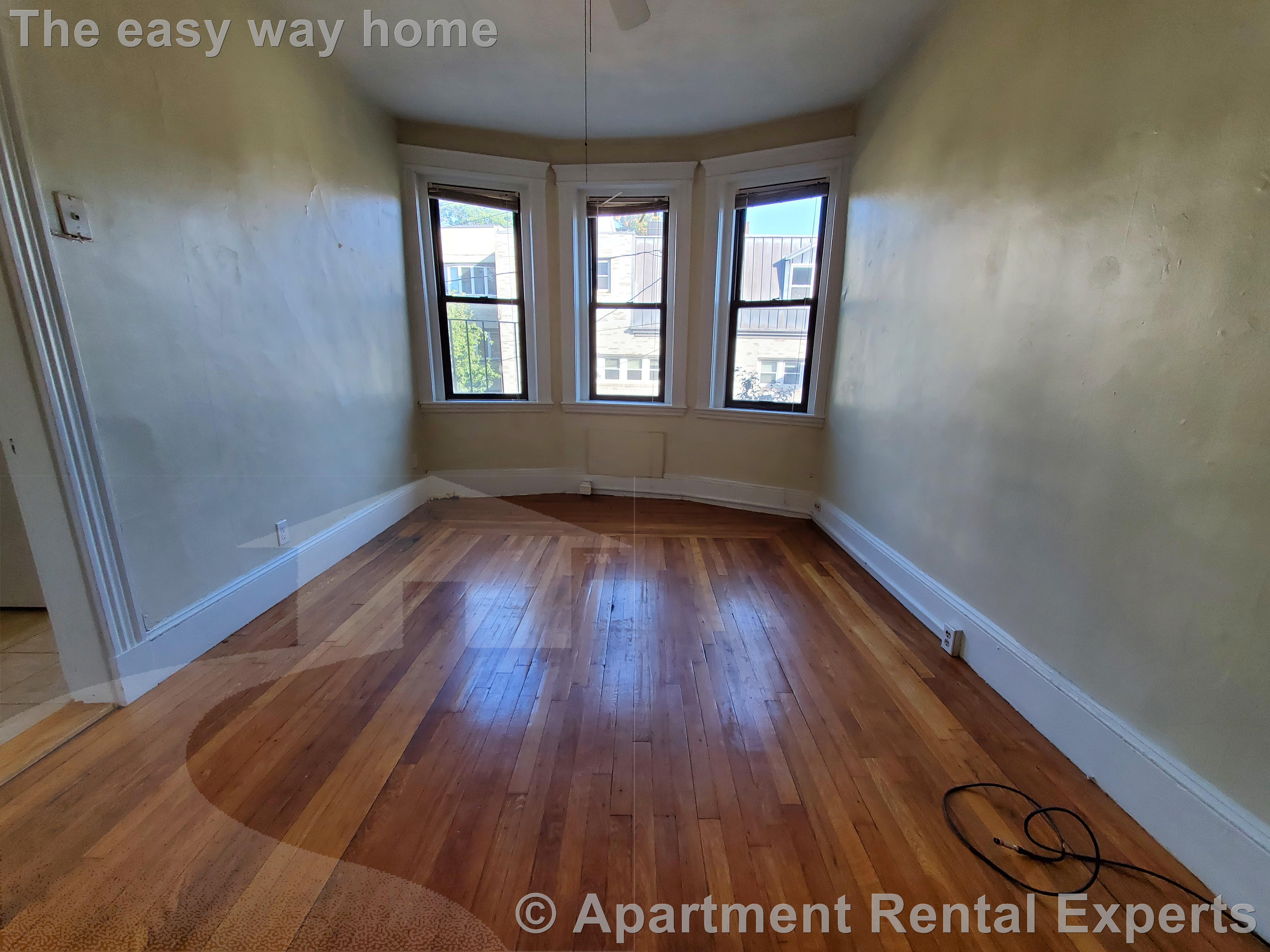 77 Hancock St, Central Square