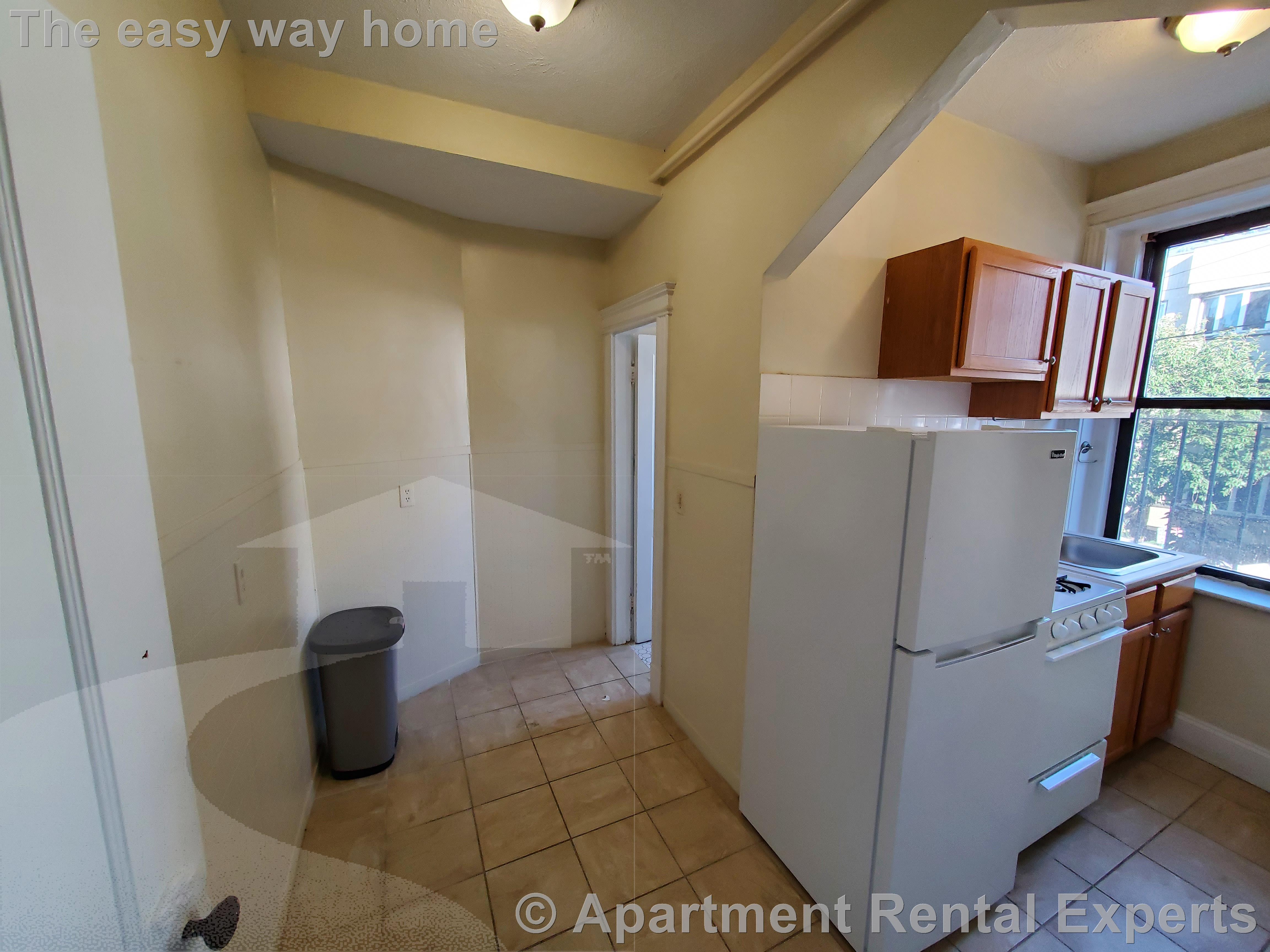 77 Hancock St, Central Square