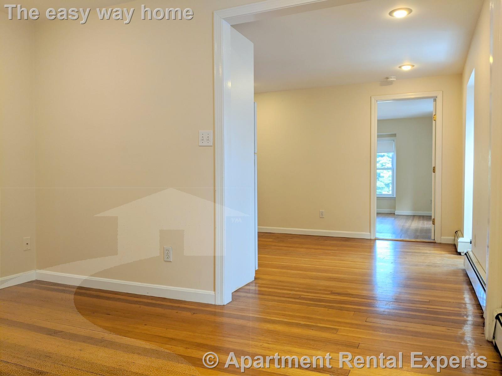 5 Locke St, Davis Square