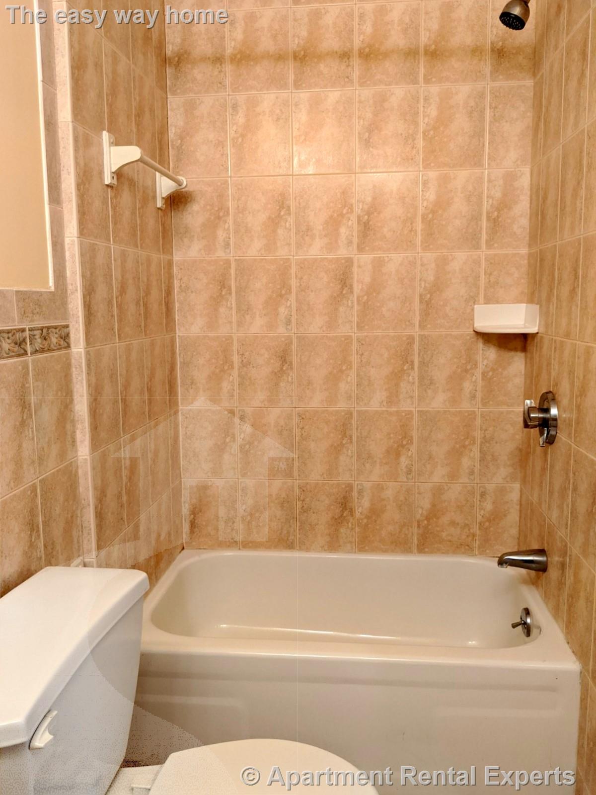 5 Locke St, Davis Square