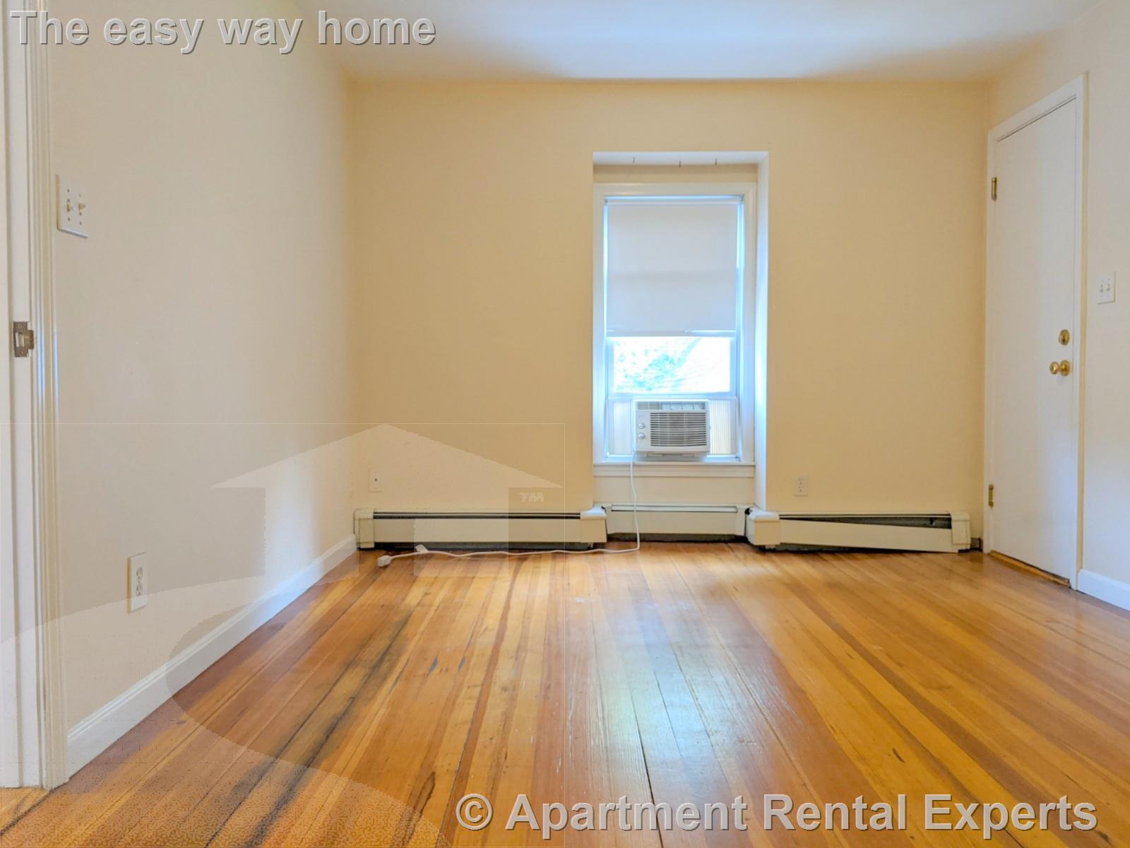 5 Locke St, Davis Square