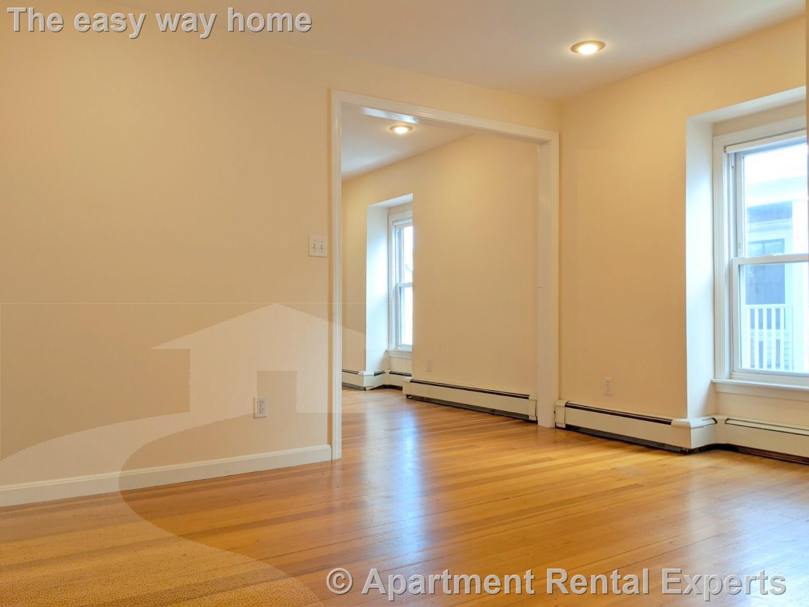 5 Locke St, Davis Square