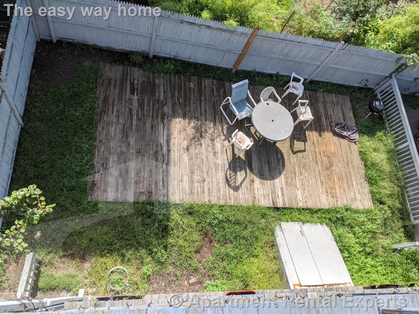 5 Locke St, Davis Square