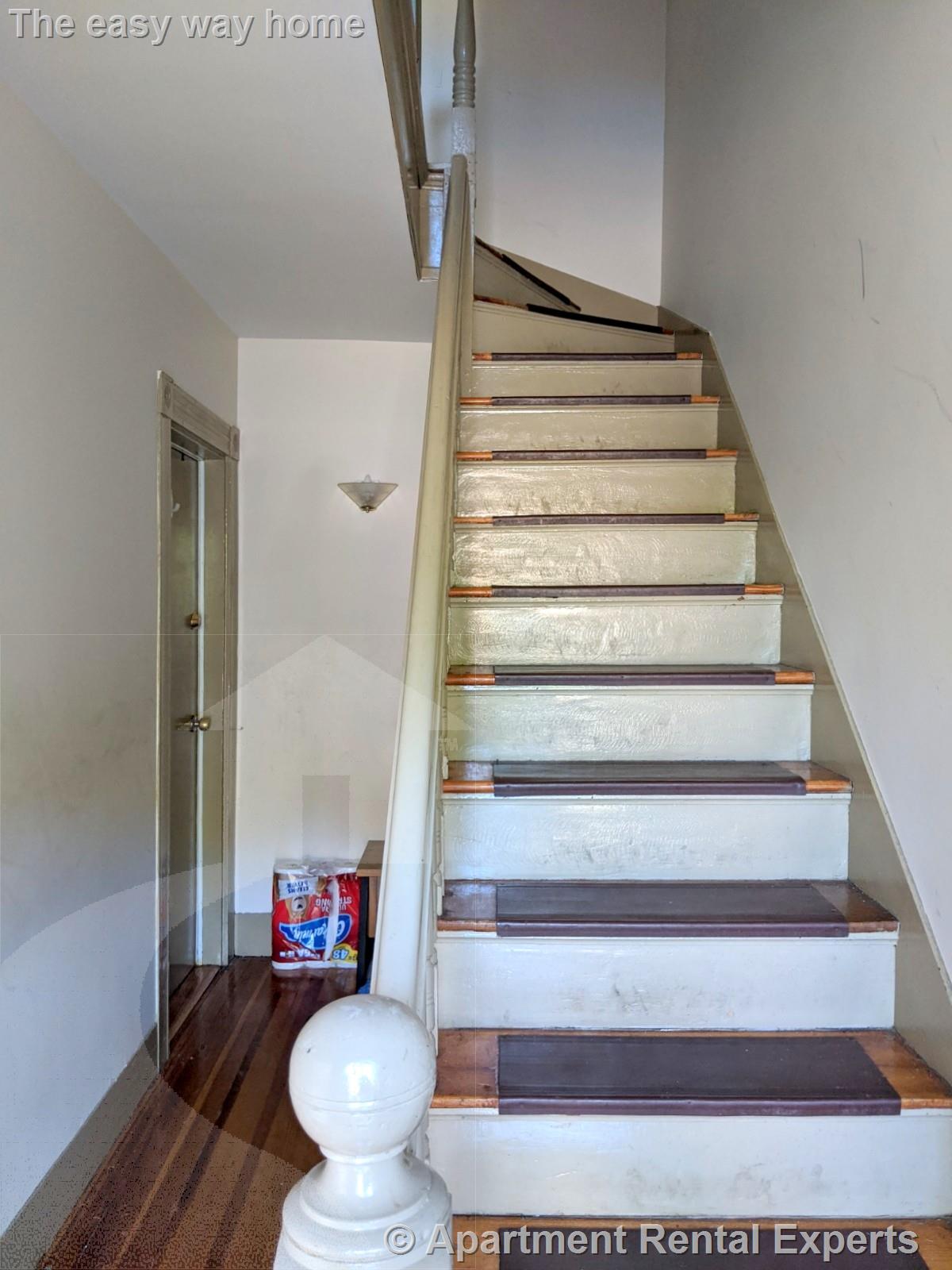 5 Locke St, Davis Square