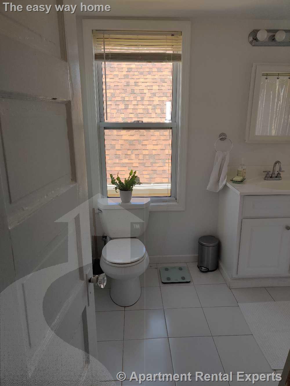 117 Rogers Ave, Ball Square