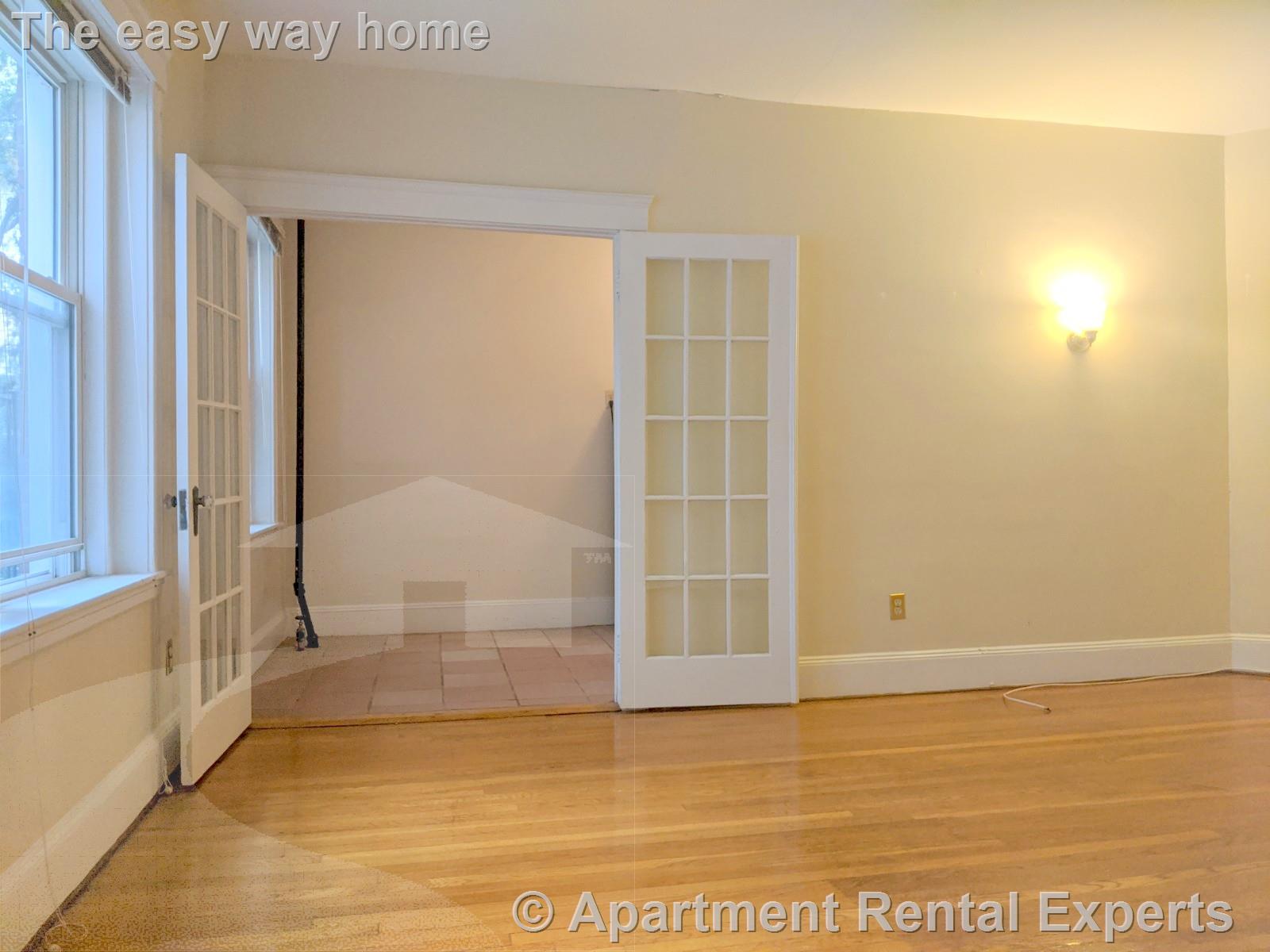 15 Linnaean St, Porter Square