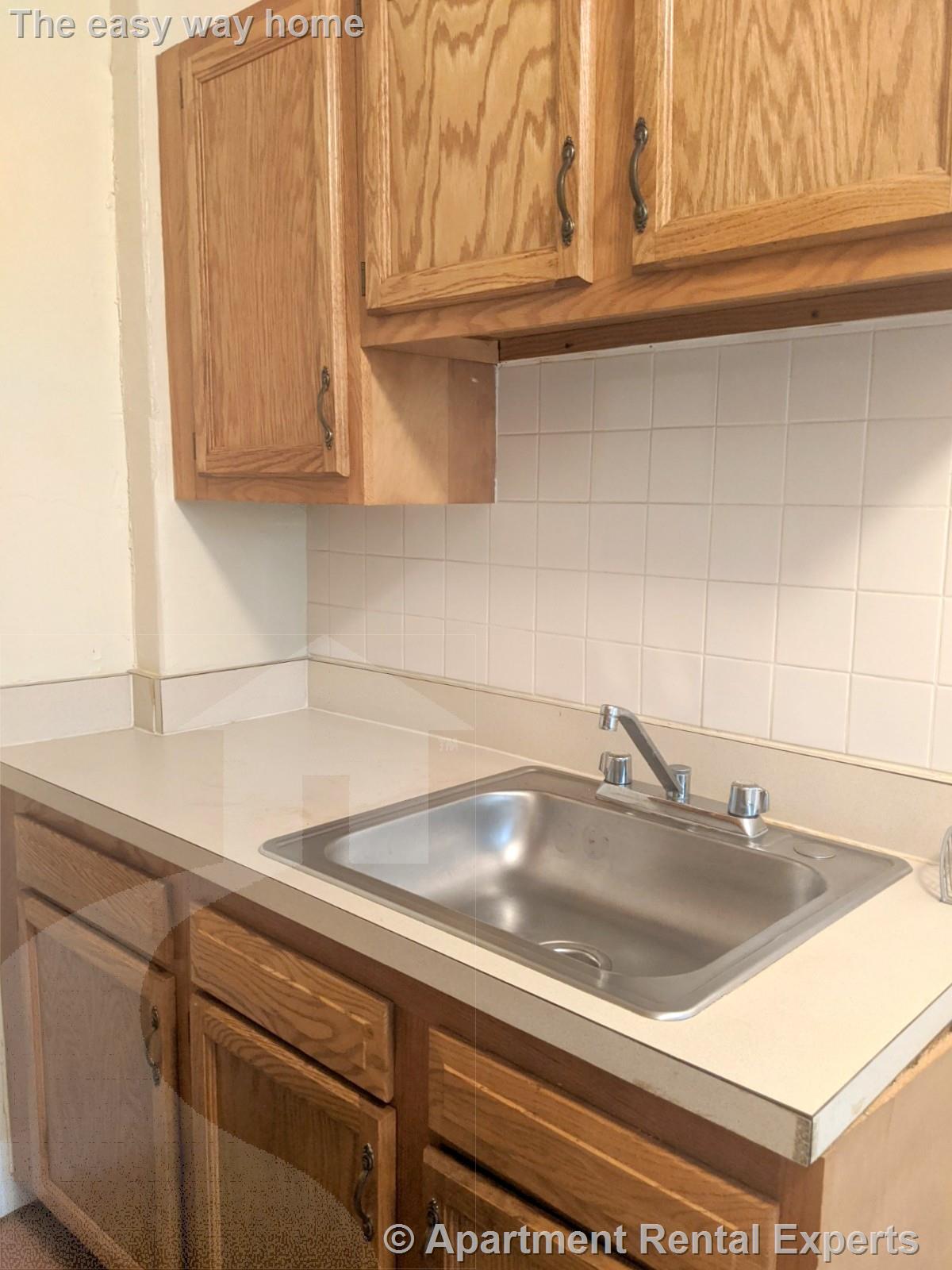 15 Linnaean St, Porter Square