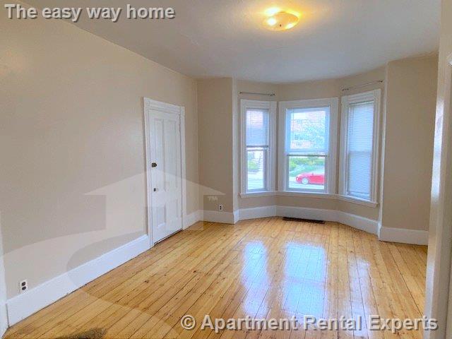 44 Elm St, Porter Square