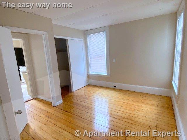 44 Elm St, Porter Square