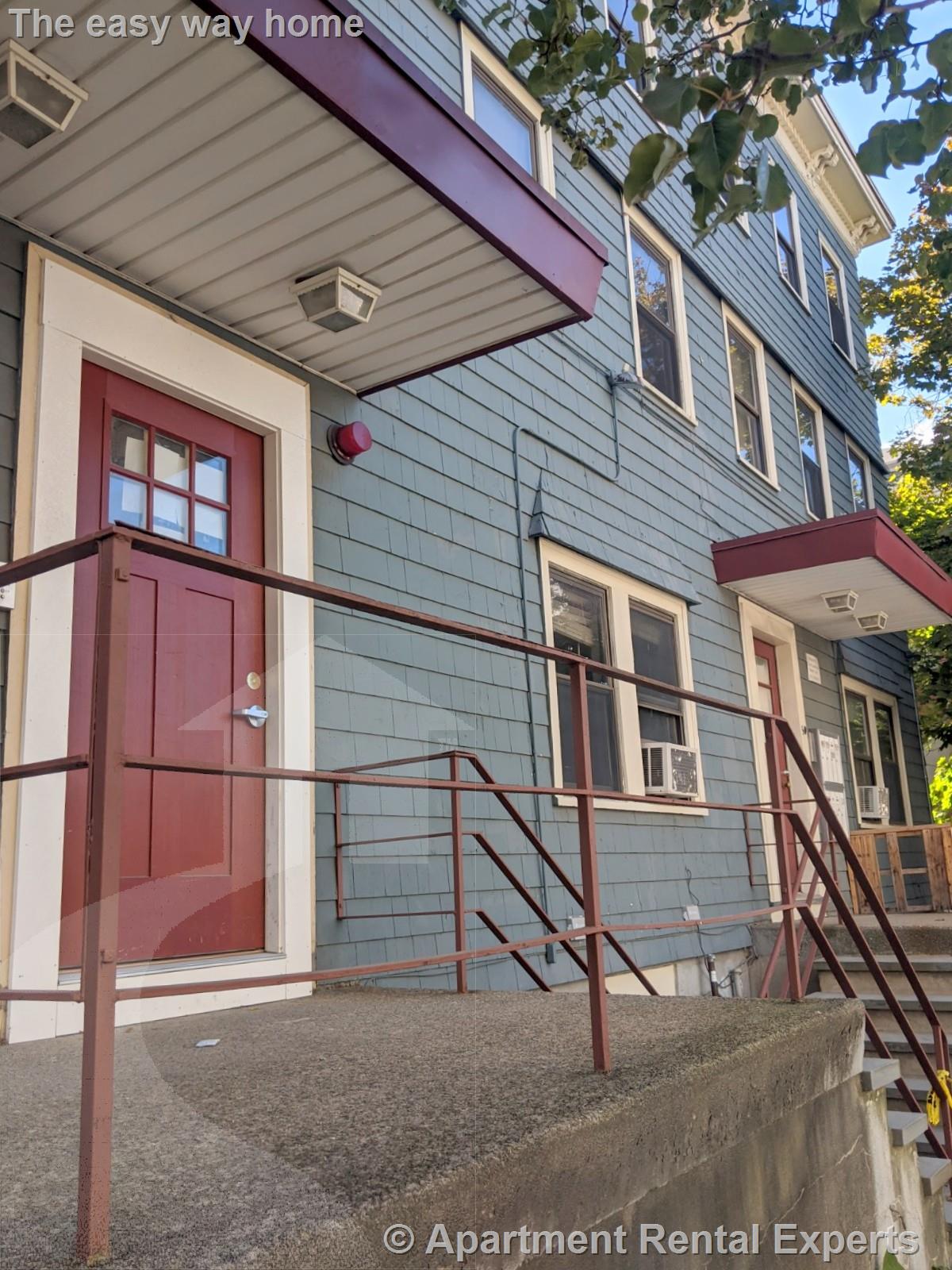 48 Bishop Allen Dr, Central Square