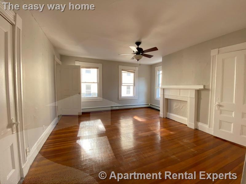 56 Hancock St, Central Square