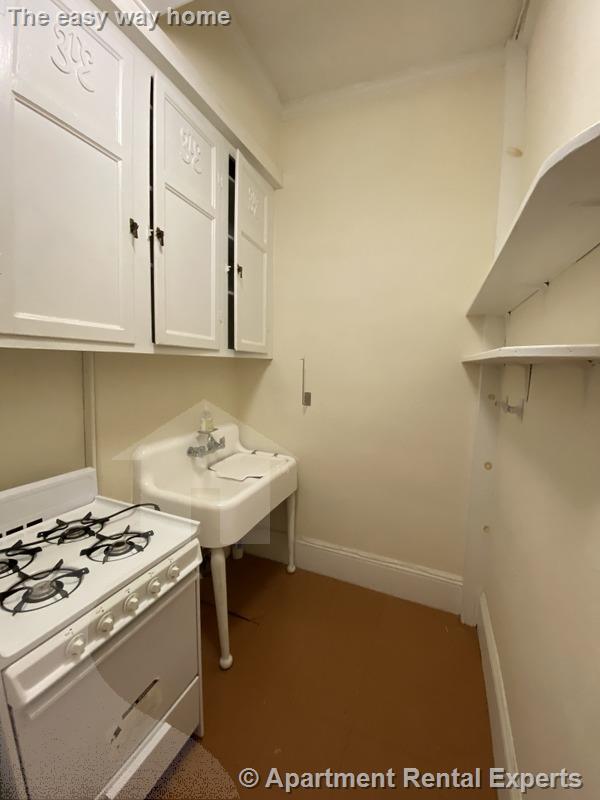 2 Ware St, Harvard Square