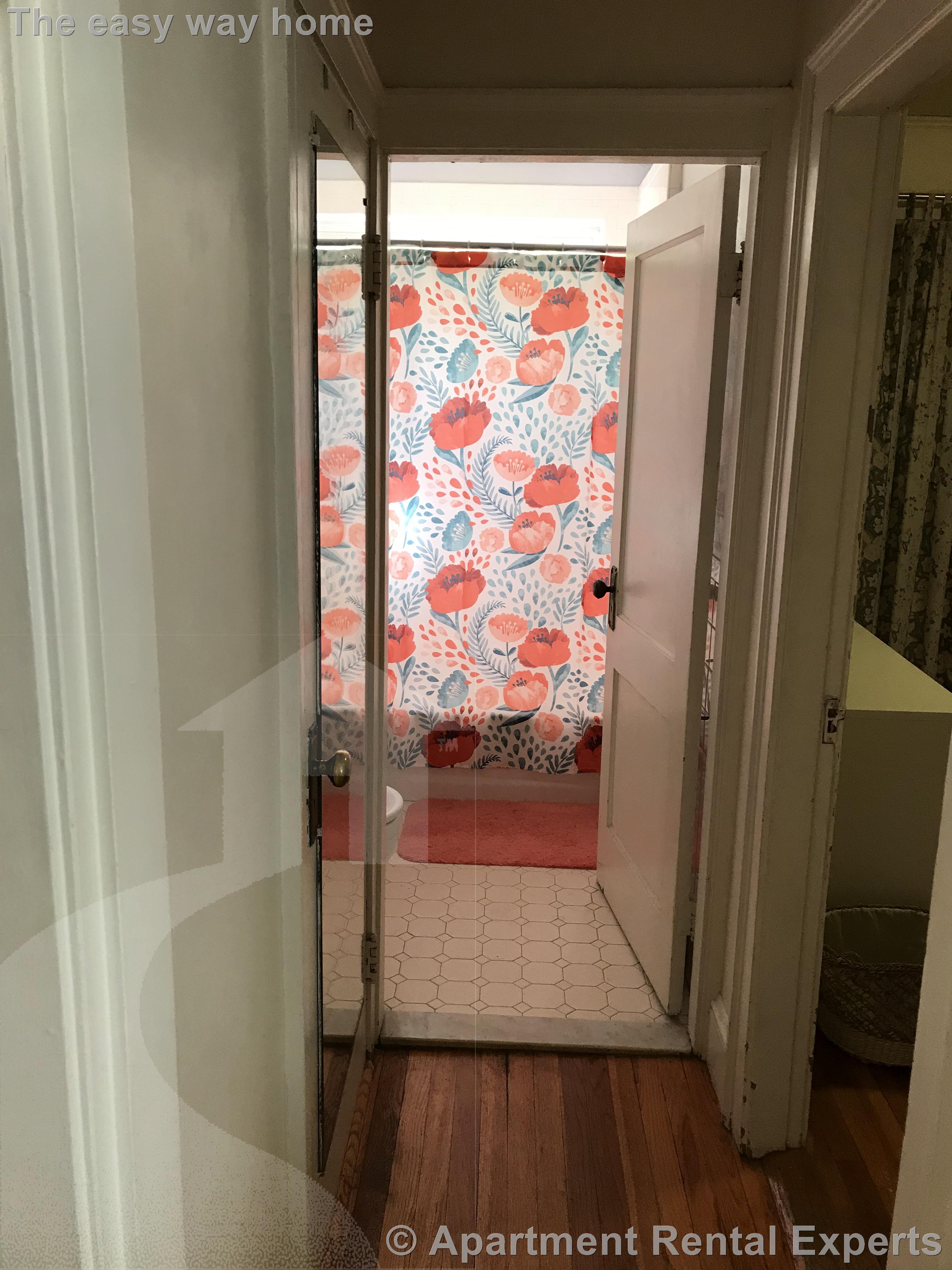 36 College Ave, Davis Square