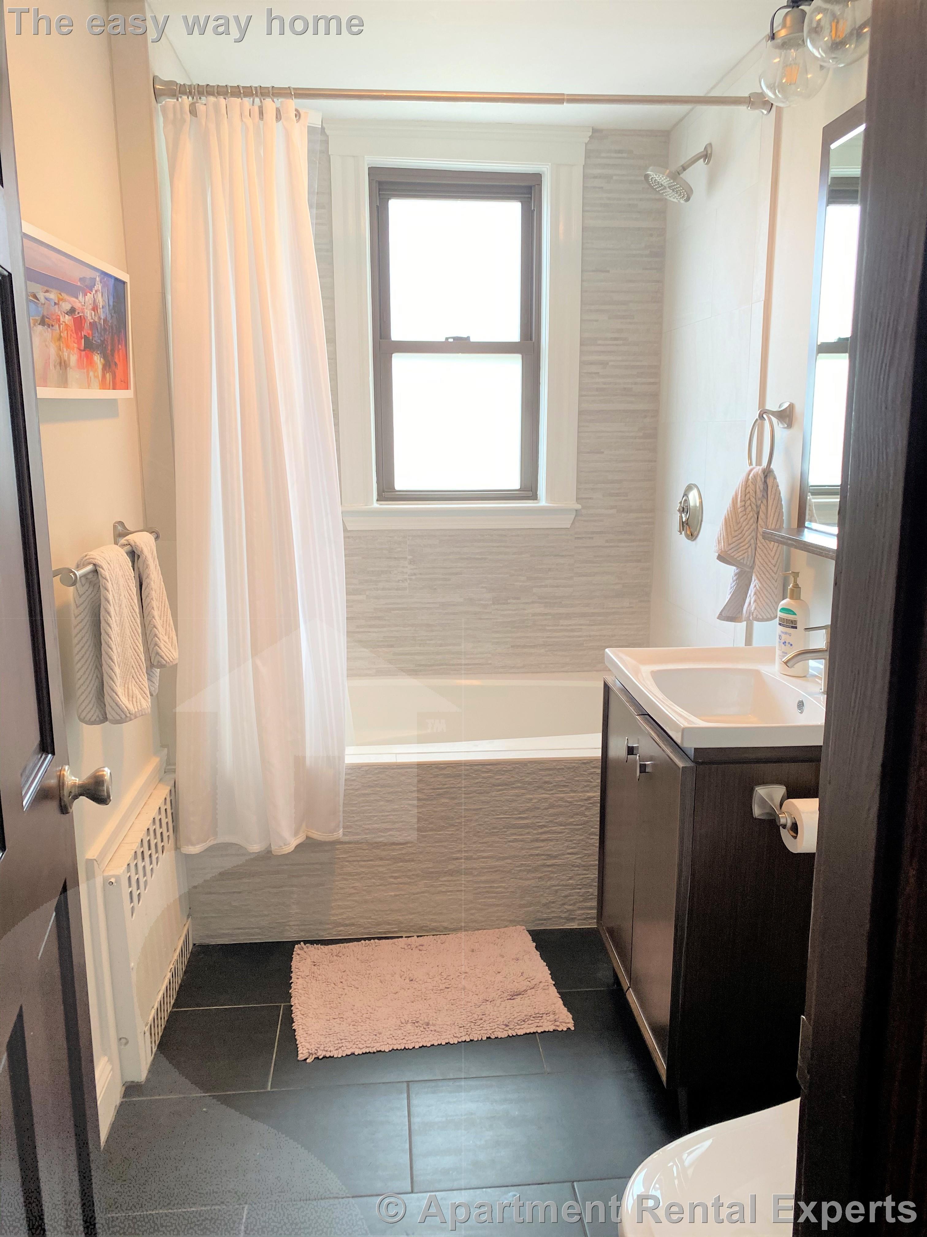 209 Boston Ave, Tufts